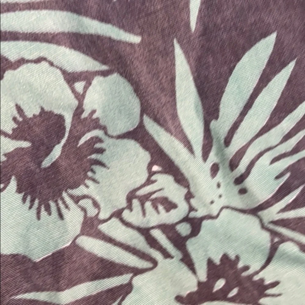 7 Diamonds pull on casual Hawaiian print shorts - Picture 2 of 5